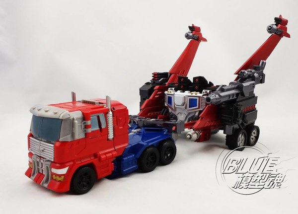 Apex Armor For Your Optimus Prime Based Combiners With New Godbomber Inspired Add On  01 (1 of 9)